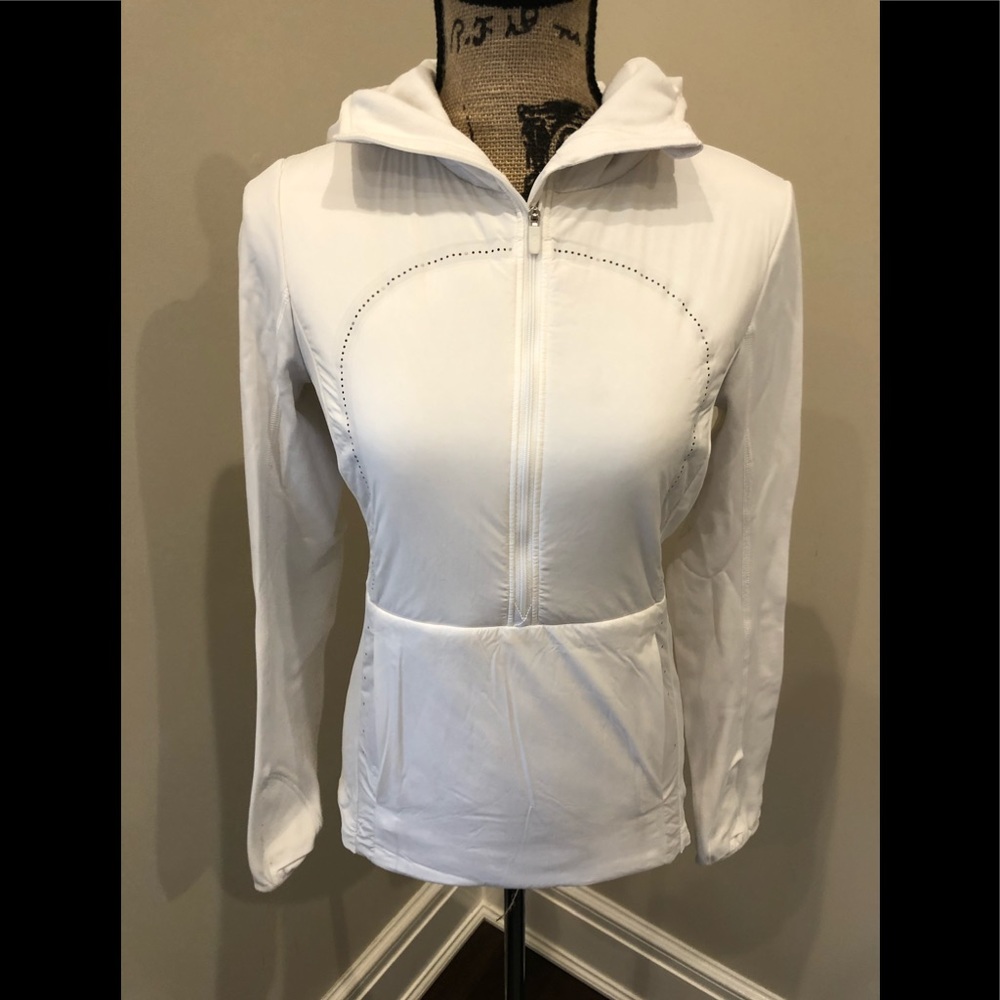 Lululemon light weight pull over Jacket